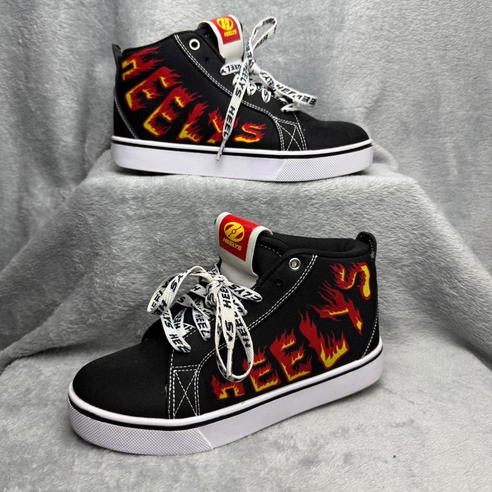 Heelys Racer 20 Mid Black Flame Skate Shoes HE100903 Youth Size 4Y